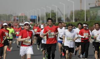 2021年河南郑州市中考分数线 郑开马拉松2021时间